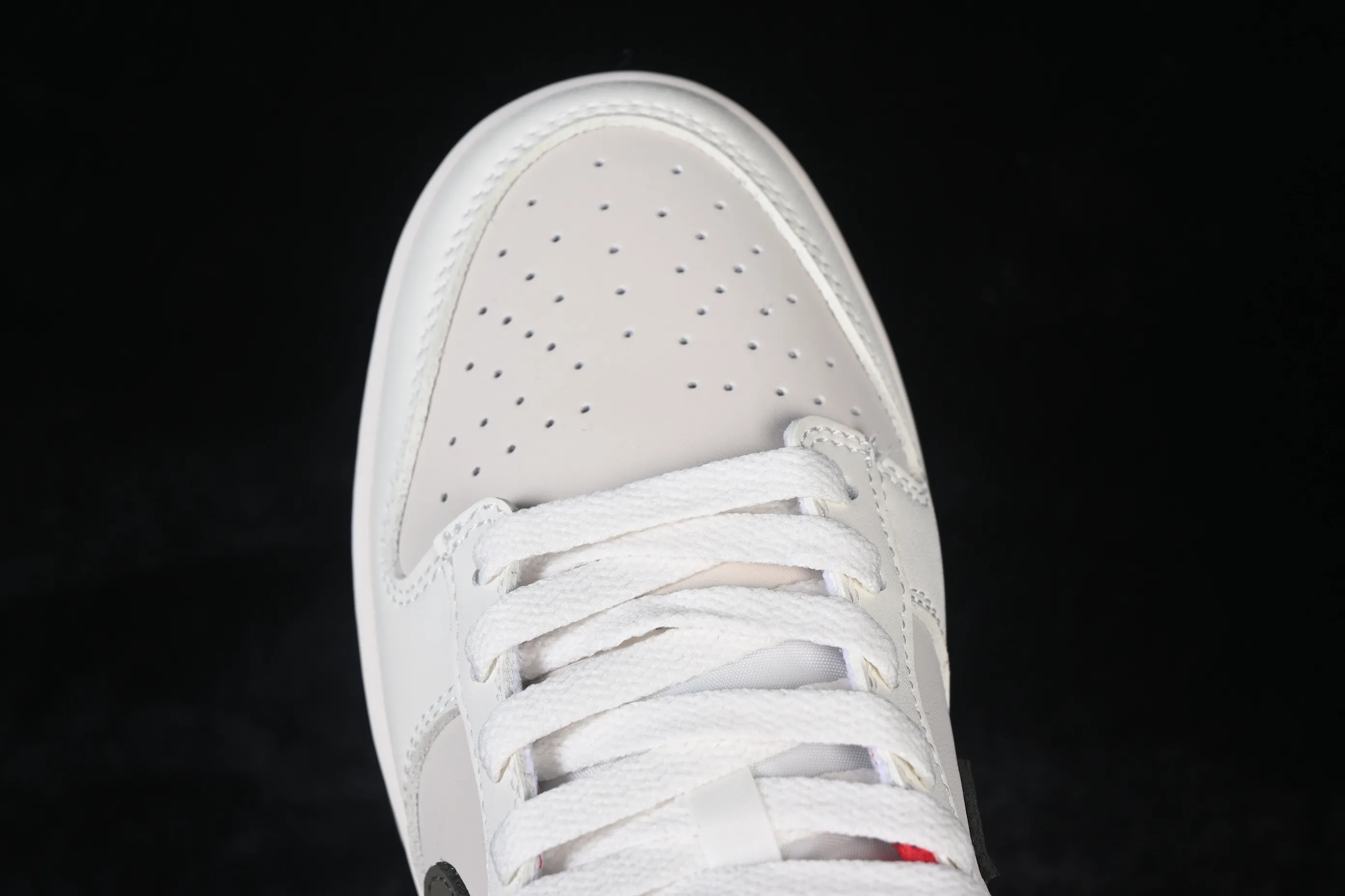 All categories Nk SB Dunk series Nk SB Dunk Low low-top sneakers Nike SB Dunk Low Year of the Horse limited low-top casual sneakers IQ9793-020